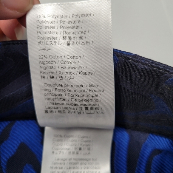 KENZO Blue and Black Jacquard Moire Tiger High Waisted Shorts - Picture 9 of 12